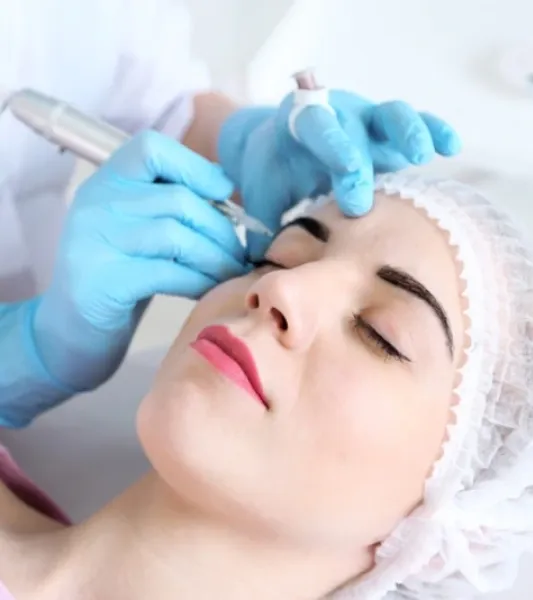 Augenbrauen-Pigmentierung